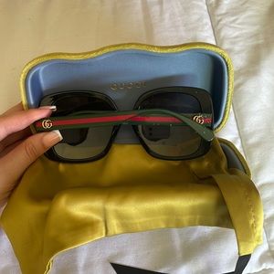Gucci sunglasses DAMAGED